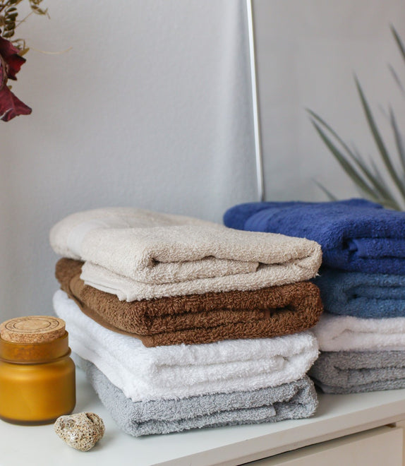 Set di quattro asciugamani da bagno 50x100 cm
